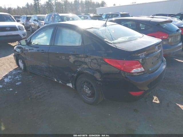2017 HYUNDAI ACCENT SE 3