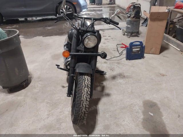 2023 HONDA VT750 C2B 5