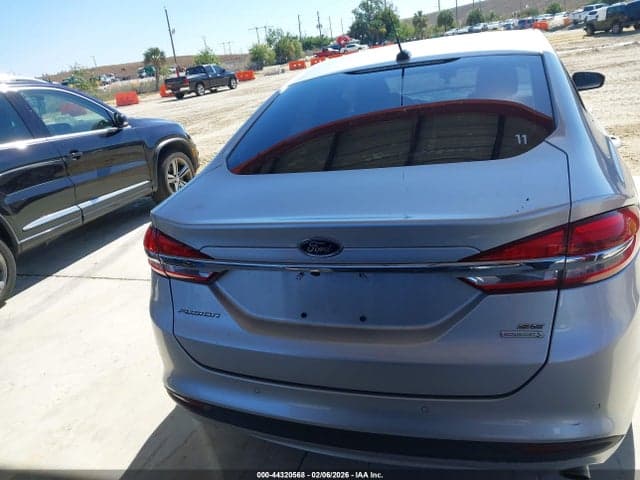 2018 FORD FUSION SE 16