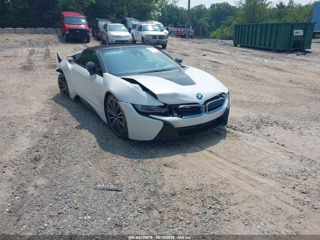 2019 BMW I8 1