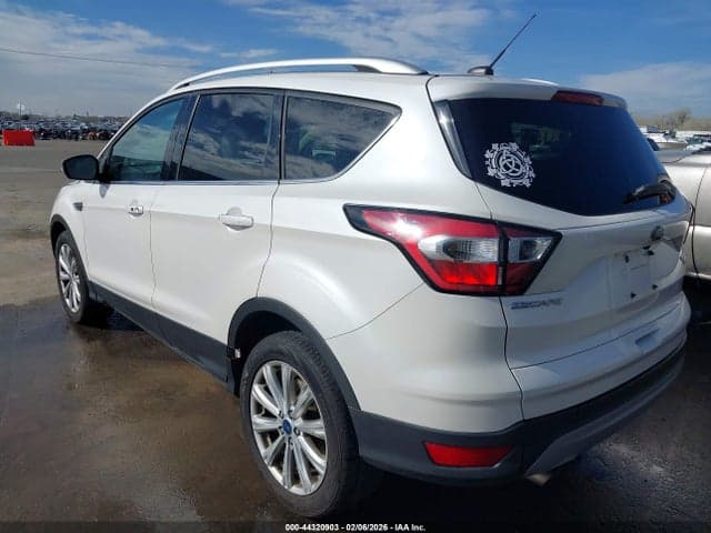 2017 FORD ESCAPE TITANIUM 3