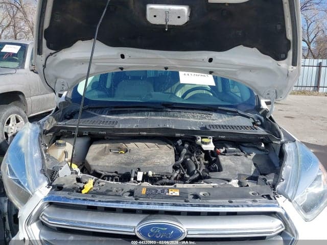2017 FORD ESCAPE TITANIUM 10