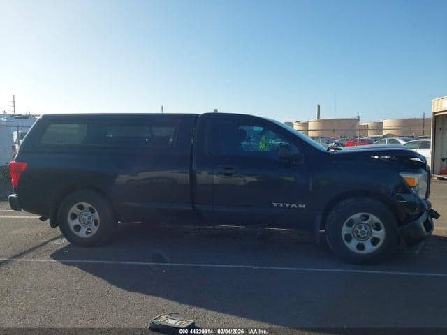 2017 NISSAN TITAN S 13