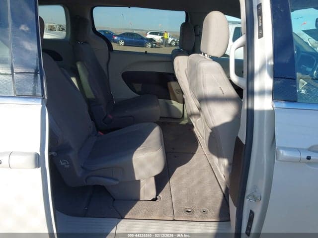 2021 CHRYSLER PACIFICA TOURING 8