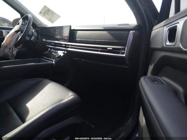 2025 HYUNDAI SANTA FE LIMITED 5