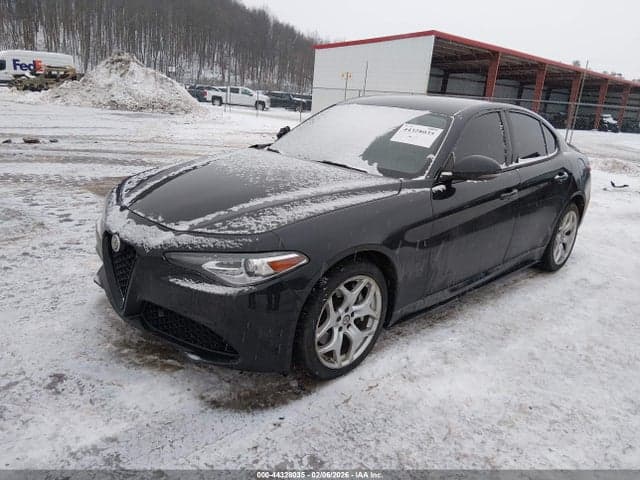 2020 ALFA ROMEO GIULIA TI AWD 2