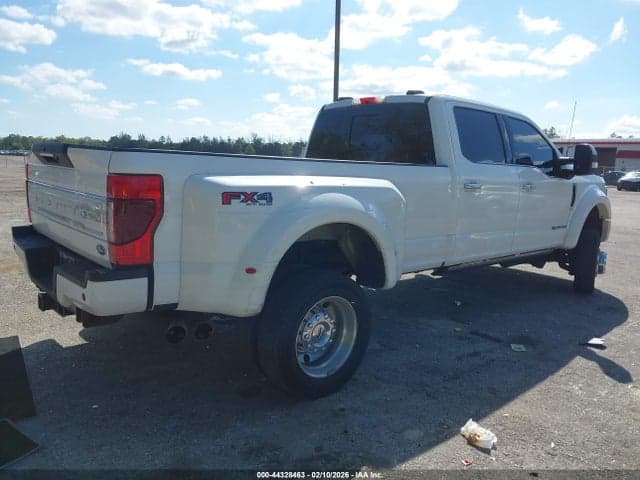 2022 FORD F-450 LIMITED 14