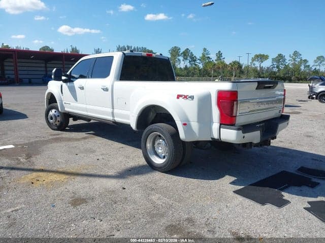 2022 FORD F-450 LIMITED 3