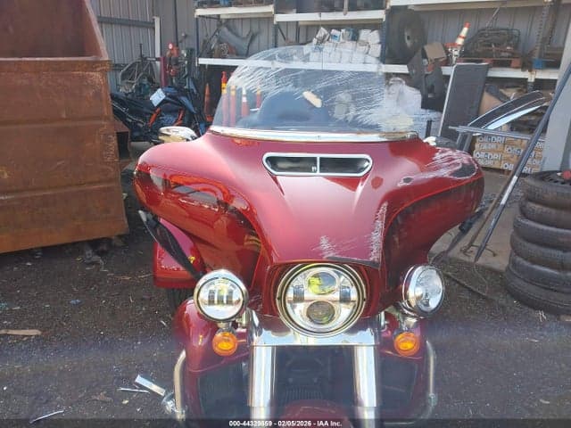 2023 HARLEY-DAVIDSON FLHTCUTGANV 5