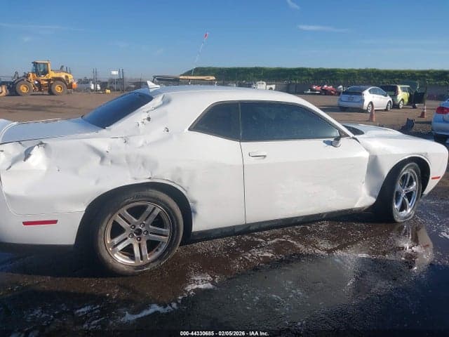 2019 DODGE CHALLENGER SXT 6