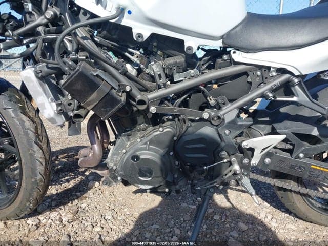 2025 KAWASAKI EX500 H 9