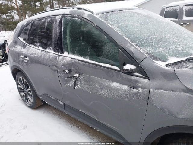 2021 FORD ESCAPE SE 6