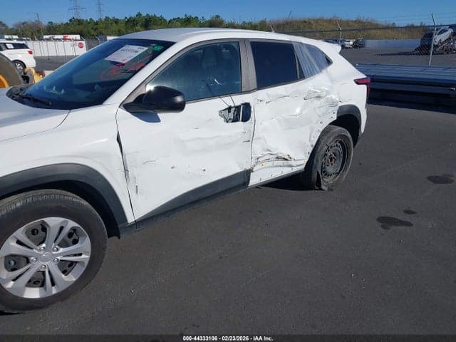 2025 CHEVROLET TRAX FWD LS 6