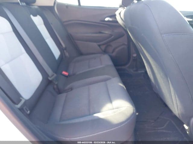 2025 CHEVROLET TRAX FWD LS 8