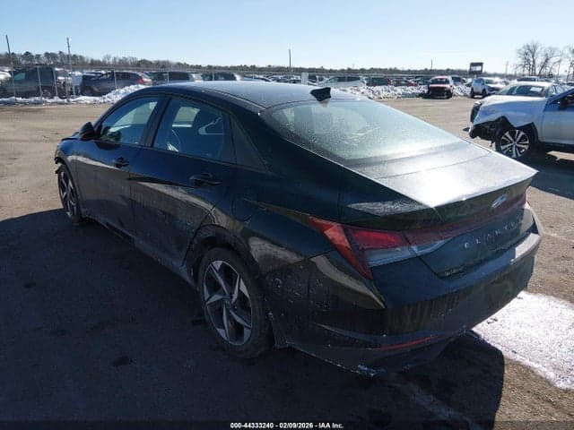 2023 HYUNDAI ELANTRA SEL 3