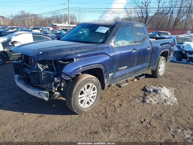2022 TOYOTA TUNDRA SR5 2