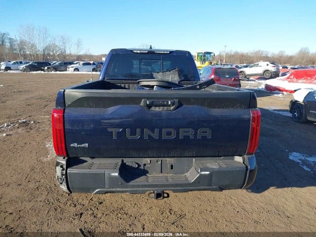 2022 TOYOTA TUNDRA SR5 16