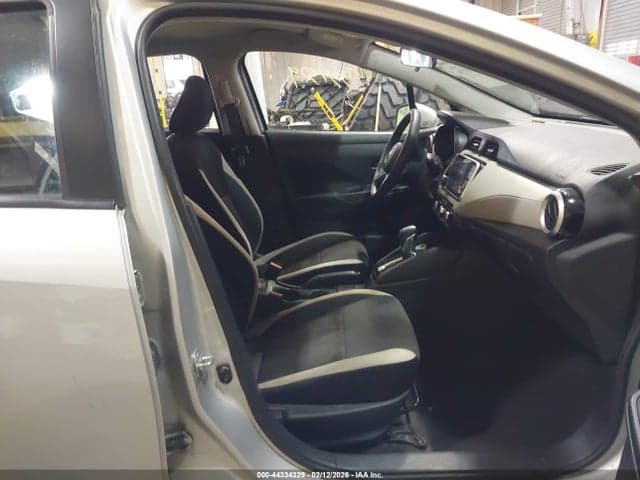 2021 NISSAN VERSA SV 5