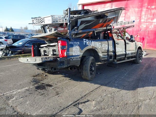 2025 FORD F-350 XLT 4