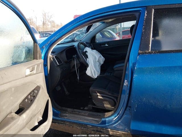 2019 HYUNDAI TUCSON SE 5