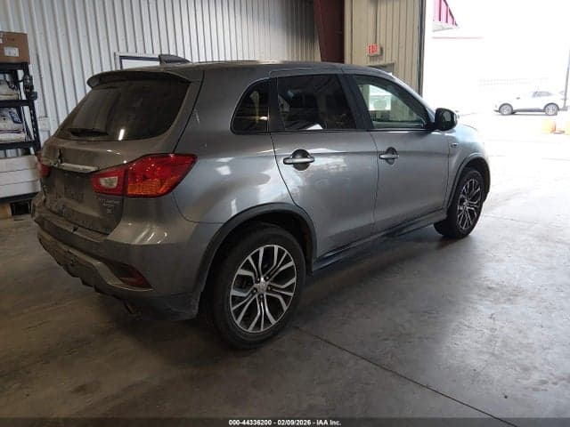 2019 MITSUBISHI OUTLANDER SPORT 2.0 SE 4