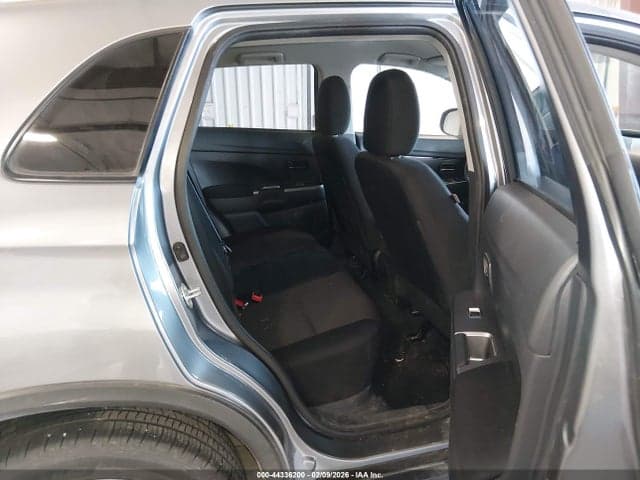 2019 MITSUBISHI OUTLANDER SPORT 2.0 SE 8