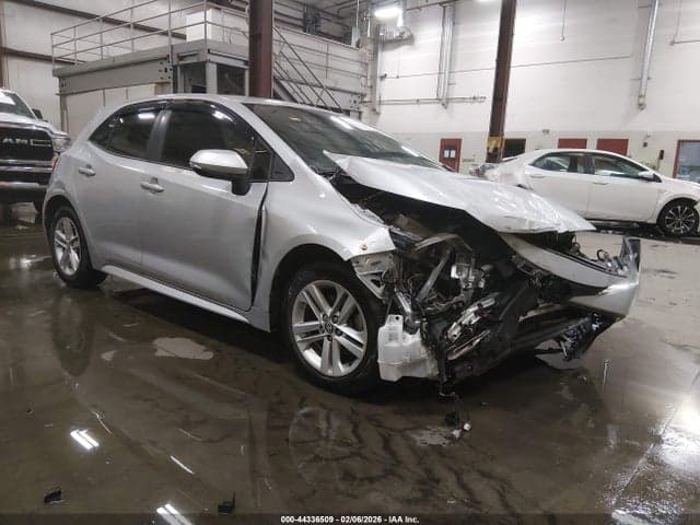 2019 TOYOTA COROLLA SE 1