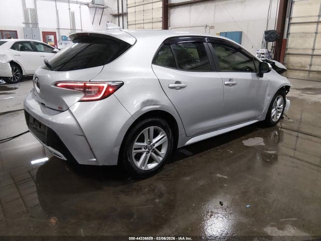 2019 TOYOTA COROLLA SE 4