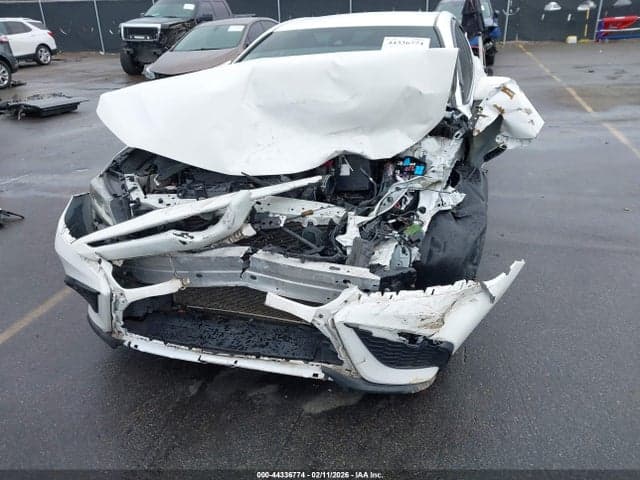 2022 TOYOTA CAMRY SE 6