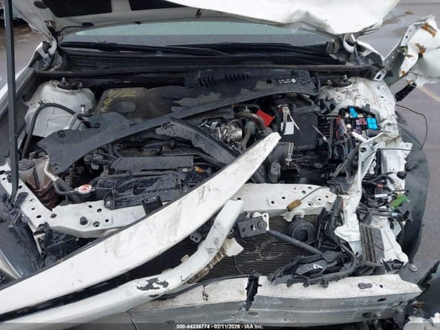 2022 TOYOTA CAMRY SE 10