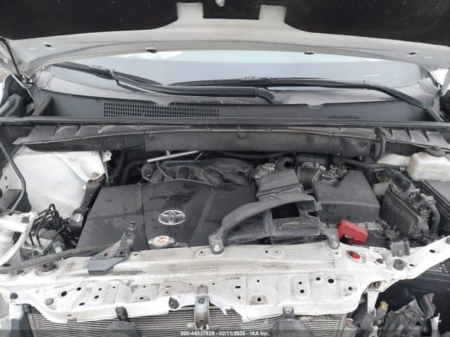 2018 TOYOTA HIGHLANDER XLE 10