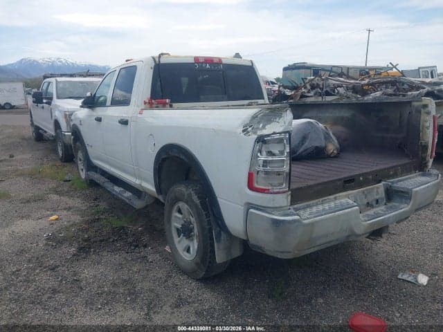 2022 RAM 2500 TRADESMAN 4X4 6'4 BOX 3