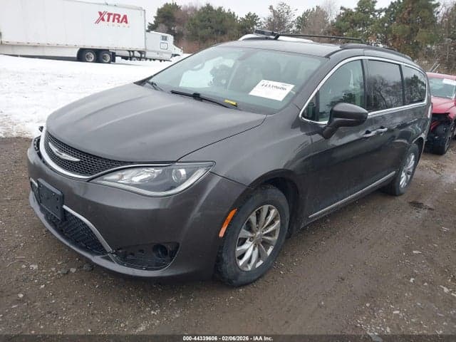 2017 CHRYSLER PACIFICA TOURING-L 2