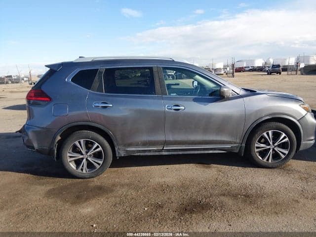 2017 NISSAN ROGUE SL 13