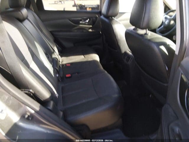 2017 NISSAN ROGUE SL 8