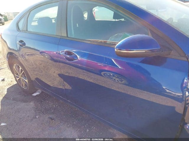 2024 KIA FORTE LXS 14