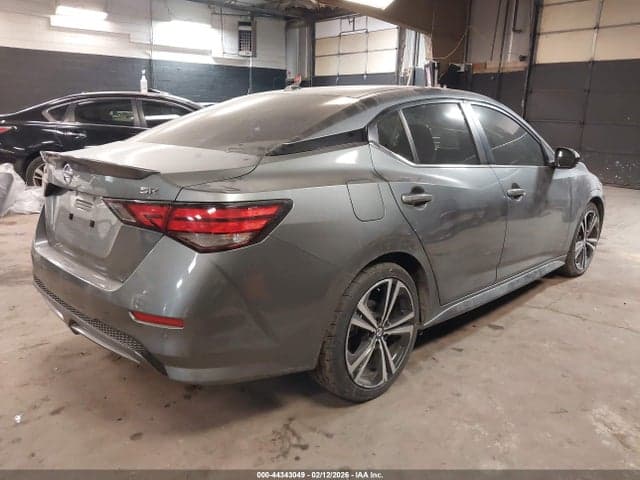 2021 NISSAN SENTRA SR XTRONIC CVT 4
