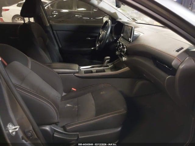 2021 NISSAN SENTRA SR XTRONIC CVT 5