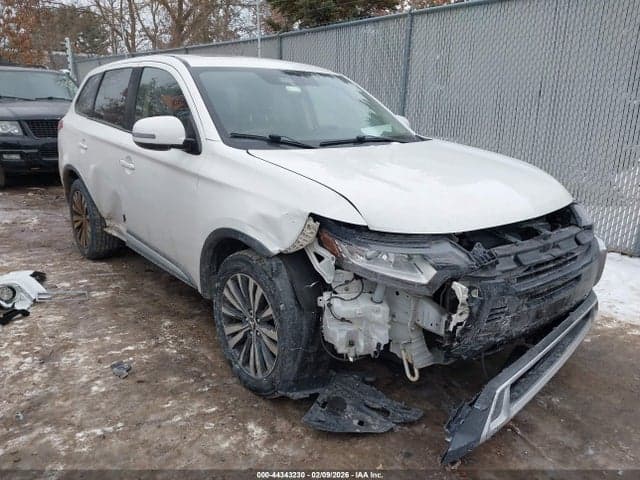 2020 MITSUBISHI OUTLANDER SE 2.4 - 1