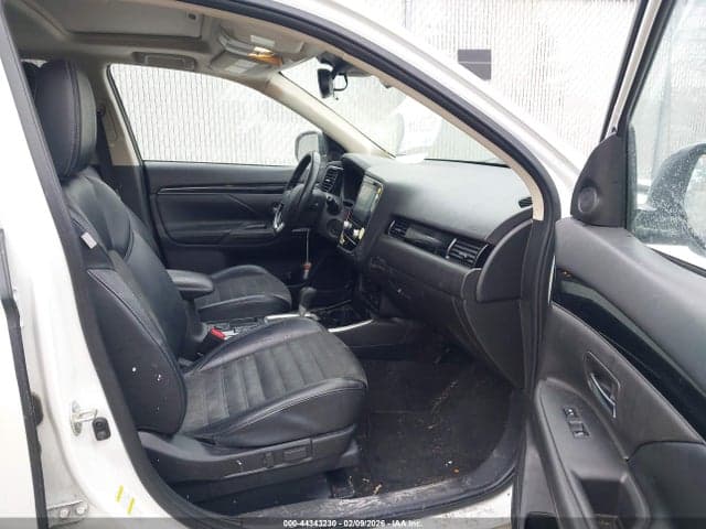 2020 MITSUBISHI OUTLANDER SE 2.4 5
