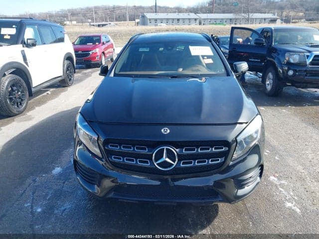 2020 MERCEDES-BENZ GLA 250 4MATIC 12