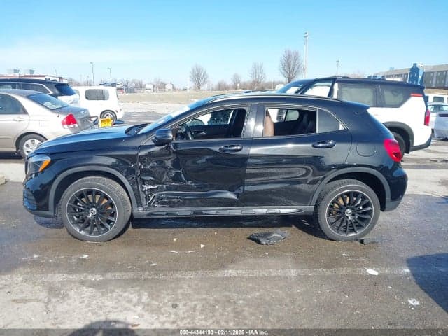 2020 MERCEDES-BENZ GLA 250 4MATIC 14