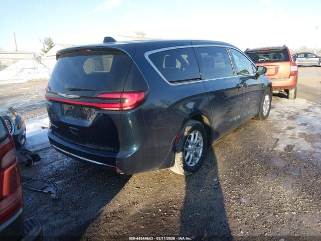 2025 CHRYSLER PACIFICA SELECT 4