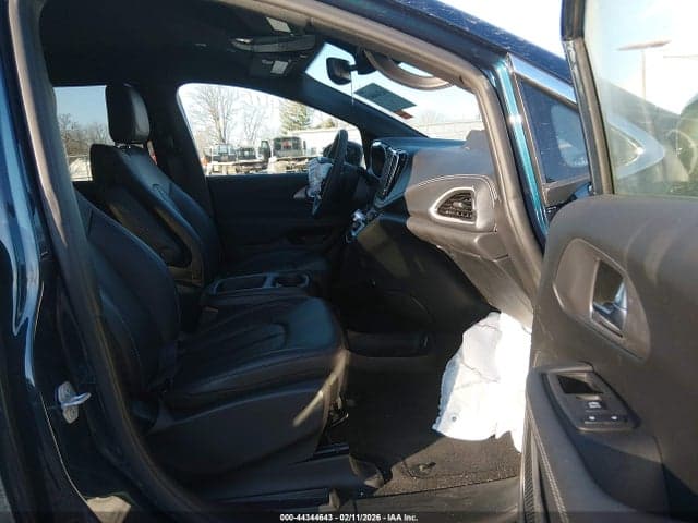 2025 CHRYSLER PACIFICA SELECT 5