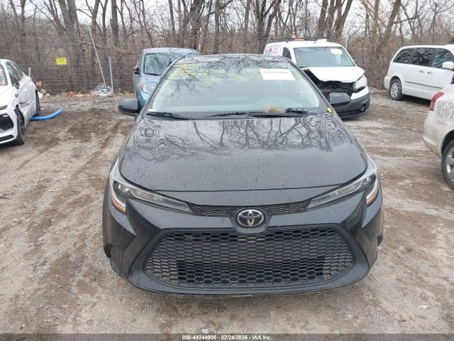 2021 TOYOTA COROLLA LE 12