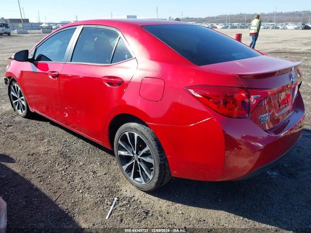 2019 TOYOTA COROLLA SE 3