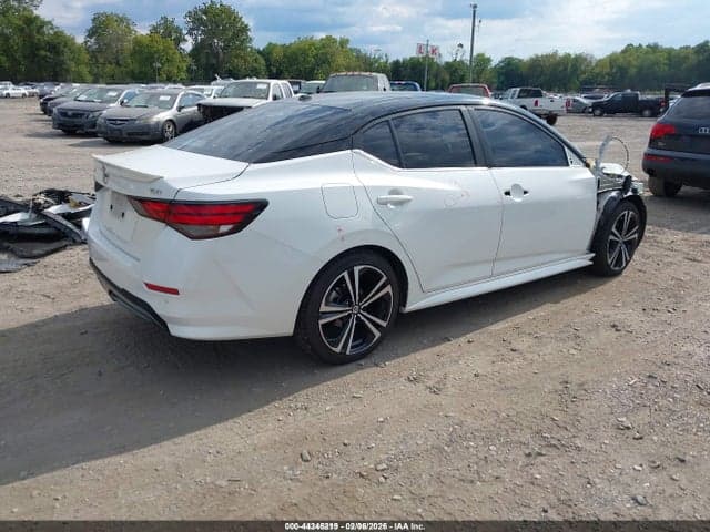 2021 NISSAN SENTRA SR XTRONIC CVT 4