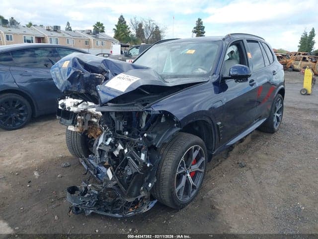 2026 BMW X5 PHEV XDRIVE50E 2