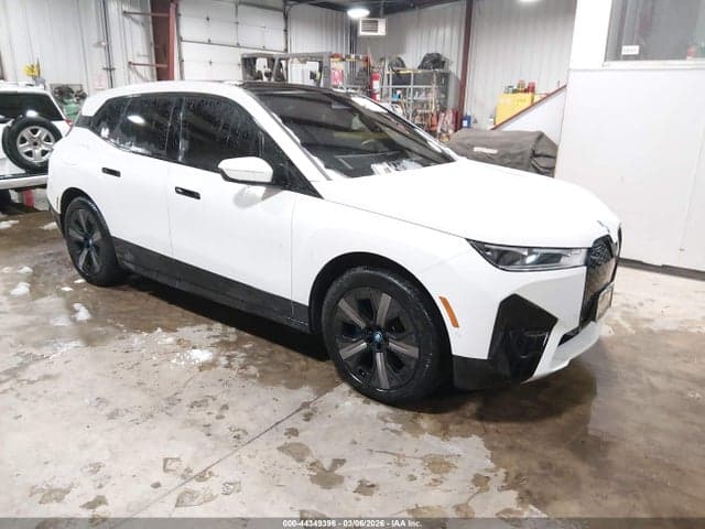 2025 BMW IX XDRIVE50 - 1