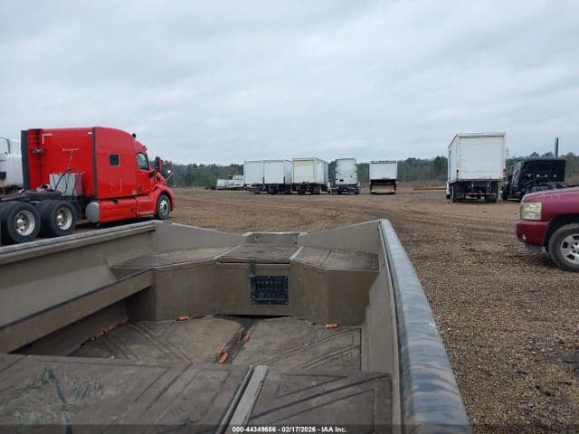 2025 TAHITI 553 8